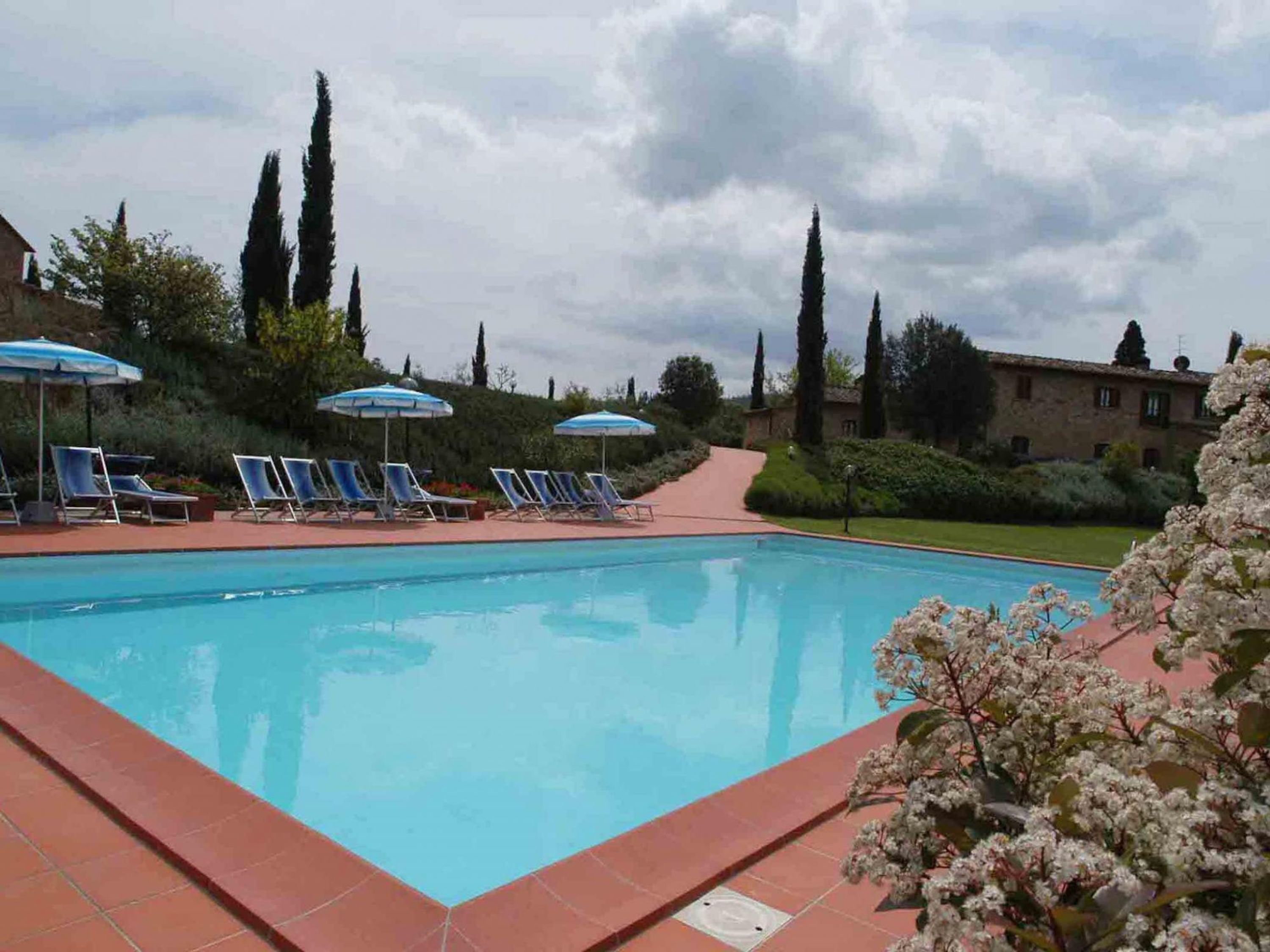 Casa di campagna nel Chianti con piscina ID 32