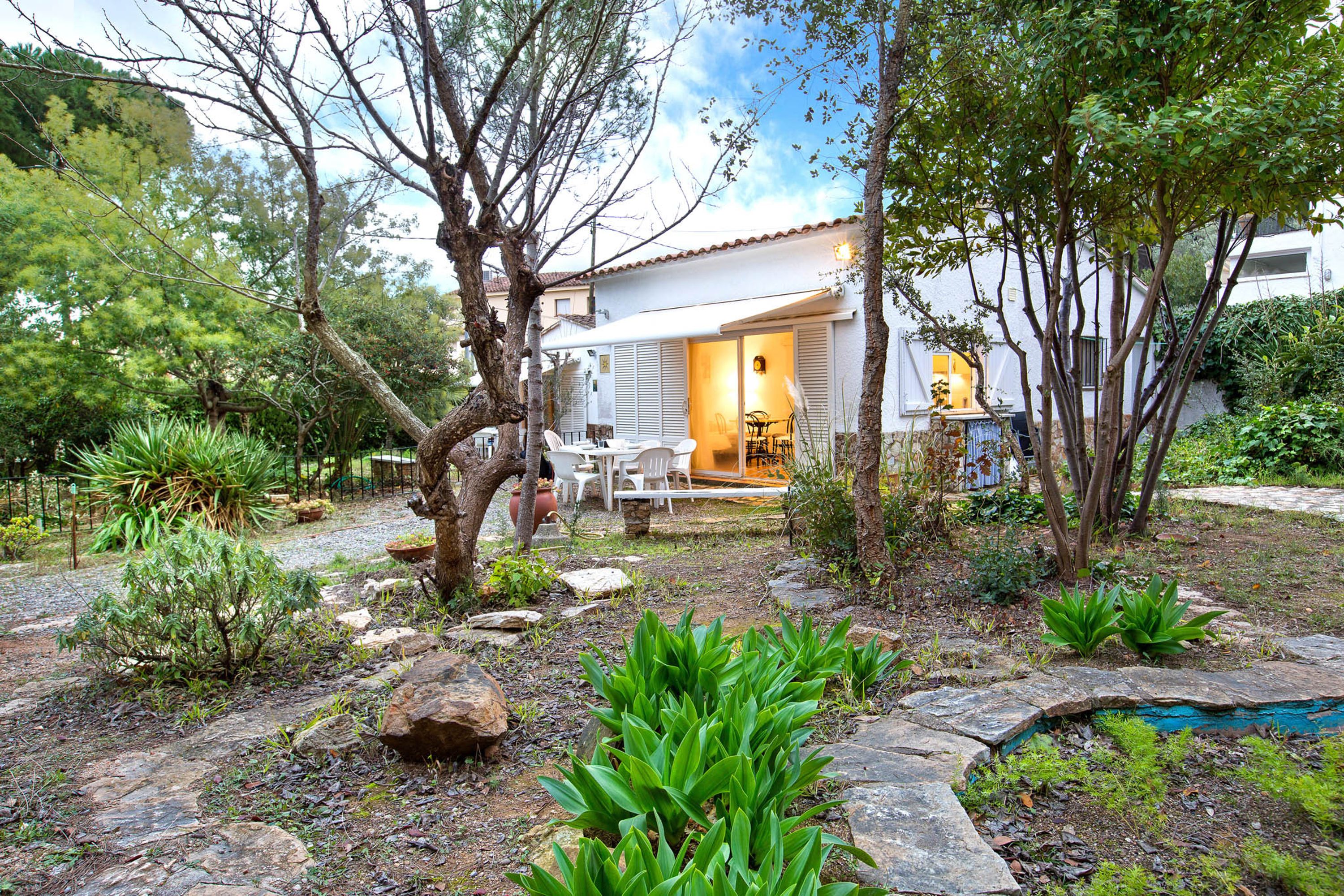 Barca in Llafranc with 2 bedrooms and 1 bathrooms
