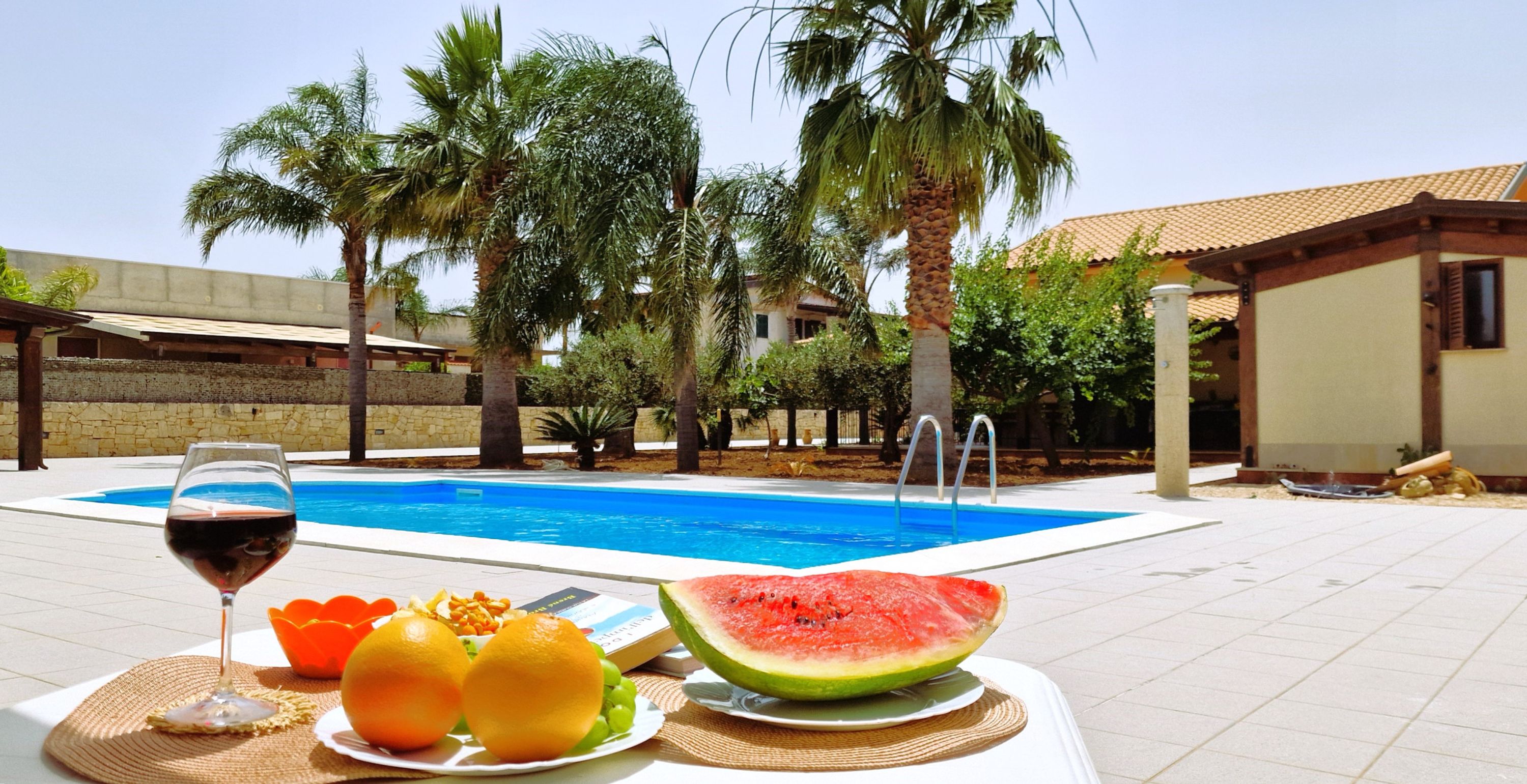 AL049 Villa Paradiso, 12 posti con piscina privata