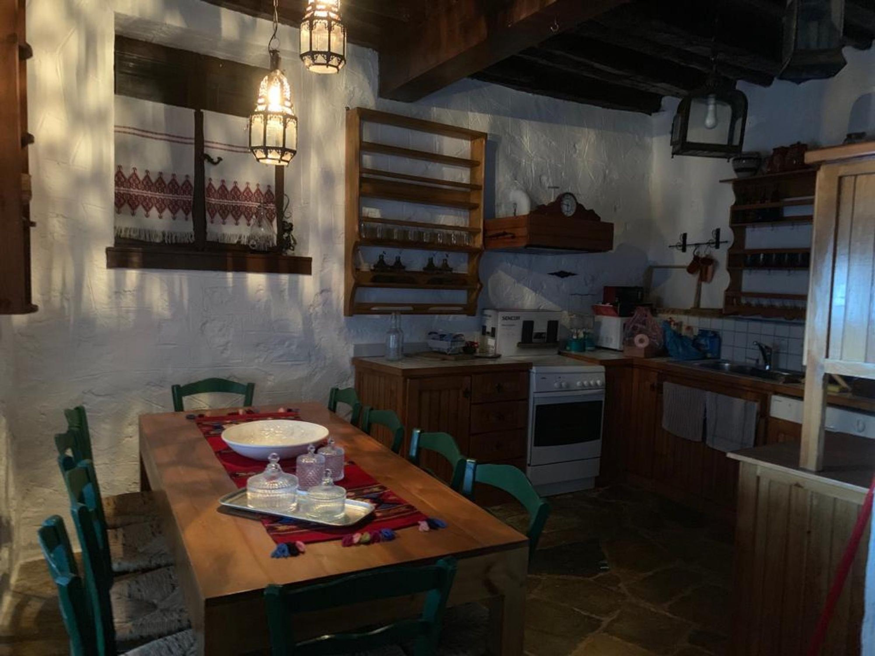 Dandy on the Hill in Parnassos | Villa Pasithea | up to six people