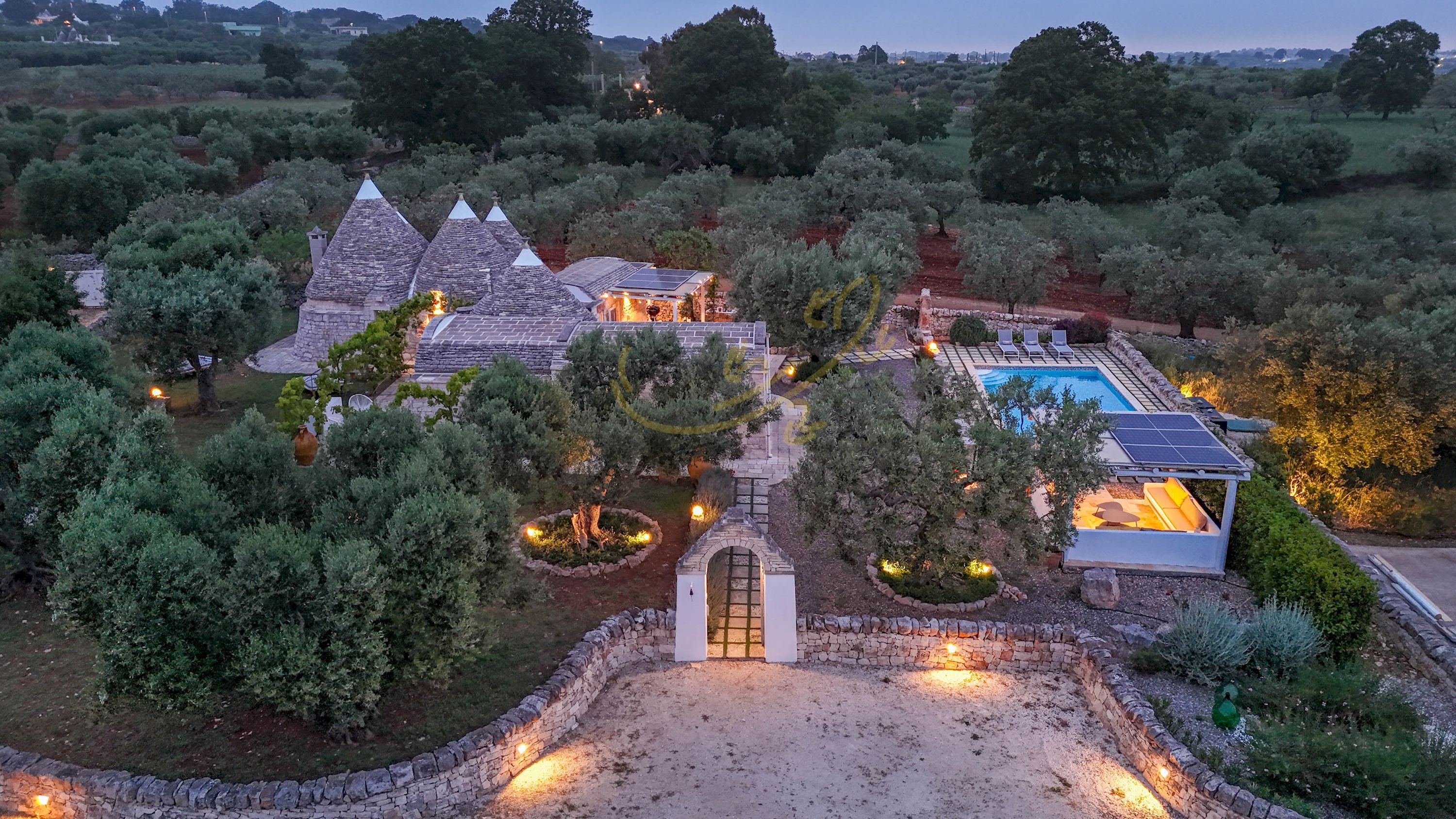 Trulli Locobello a Martina Franca