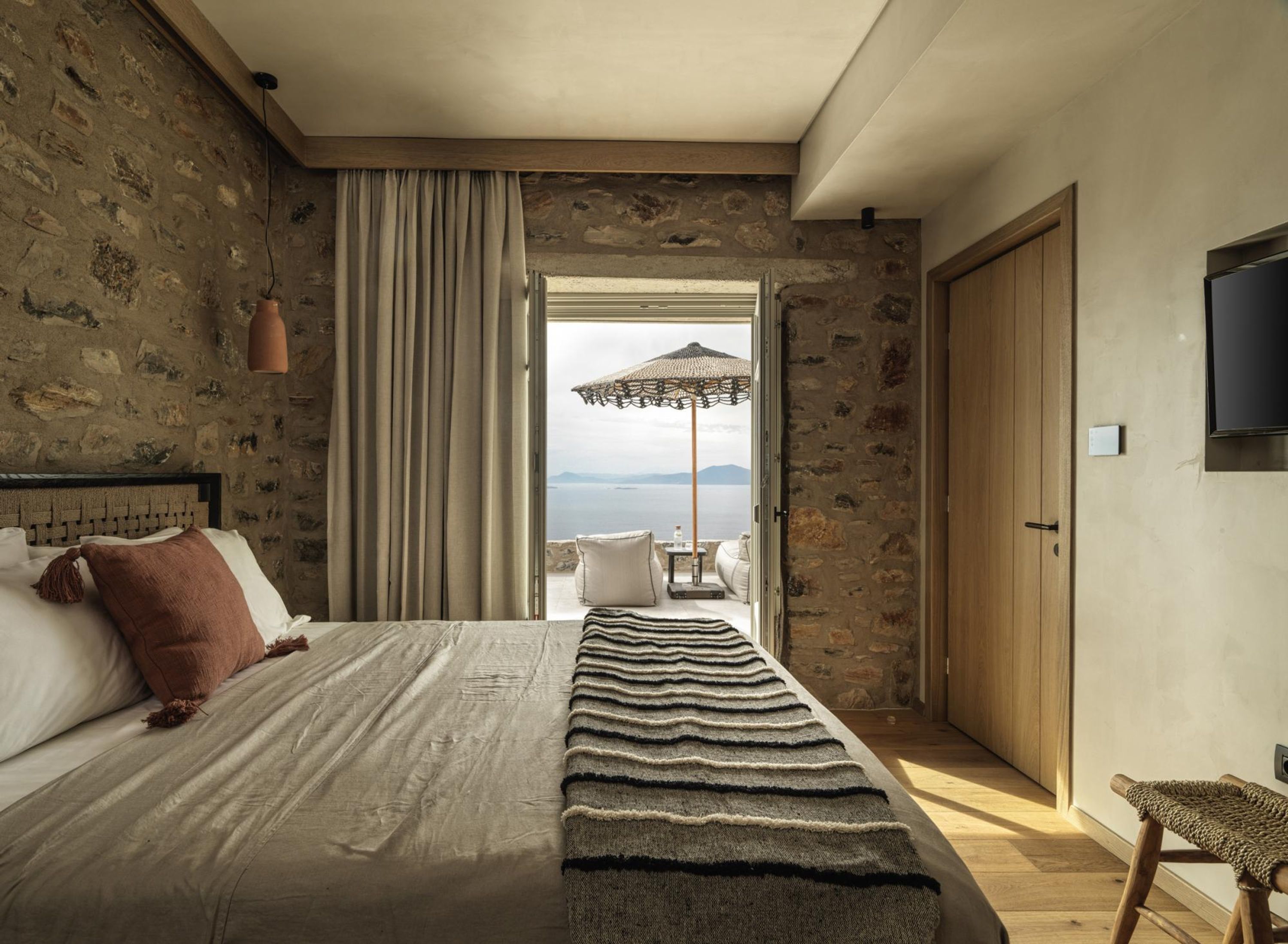 Hera Suite by Peliva Nature & Suites