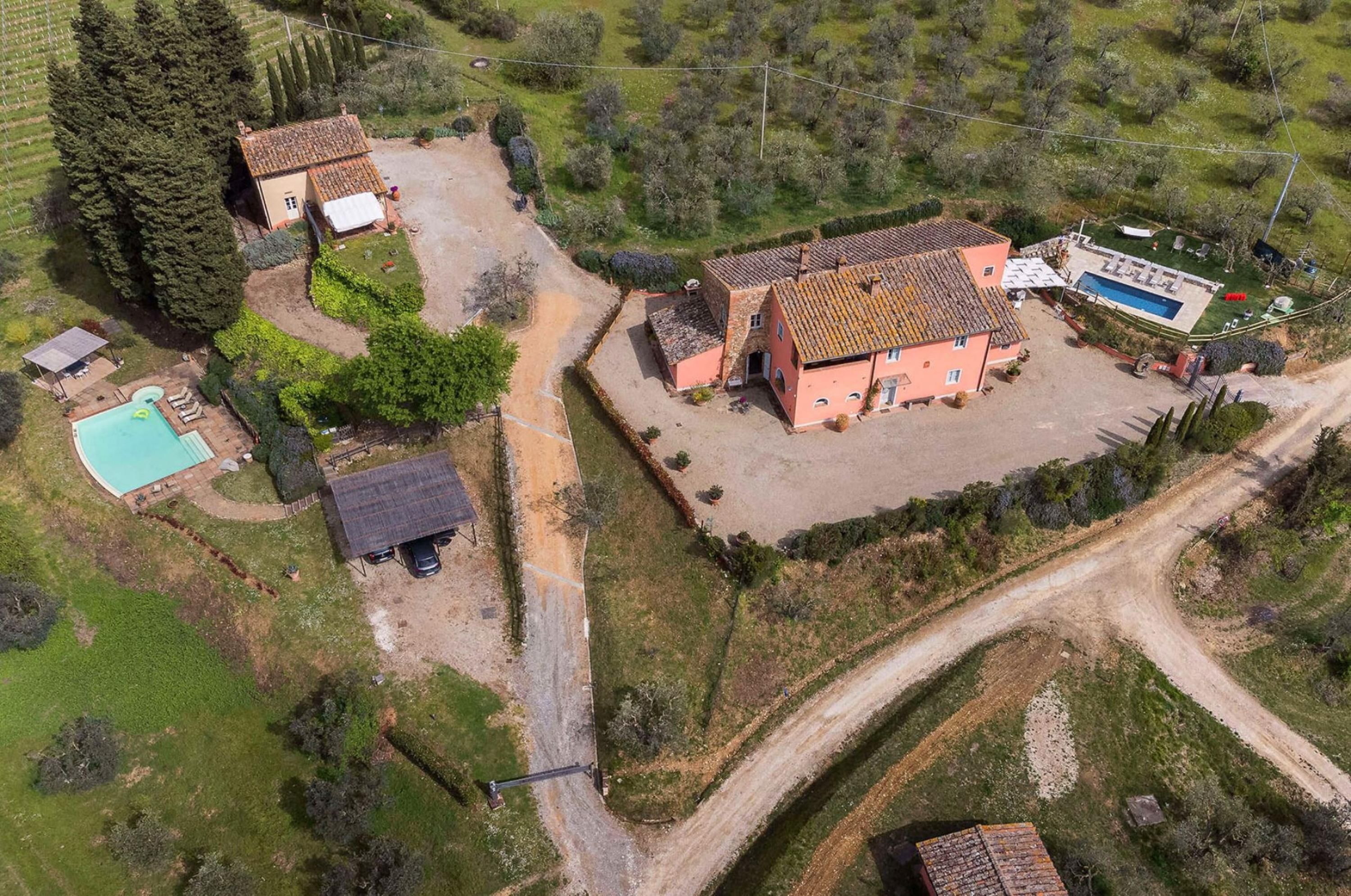 Villa con piscina in splendida posizione panoramica, a soli 20 minuti da Firenze-SOTTO COLLE - VILLA e COTTAGE