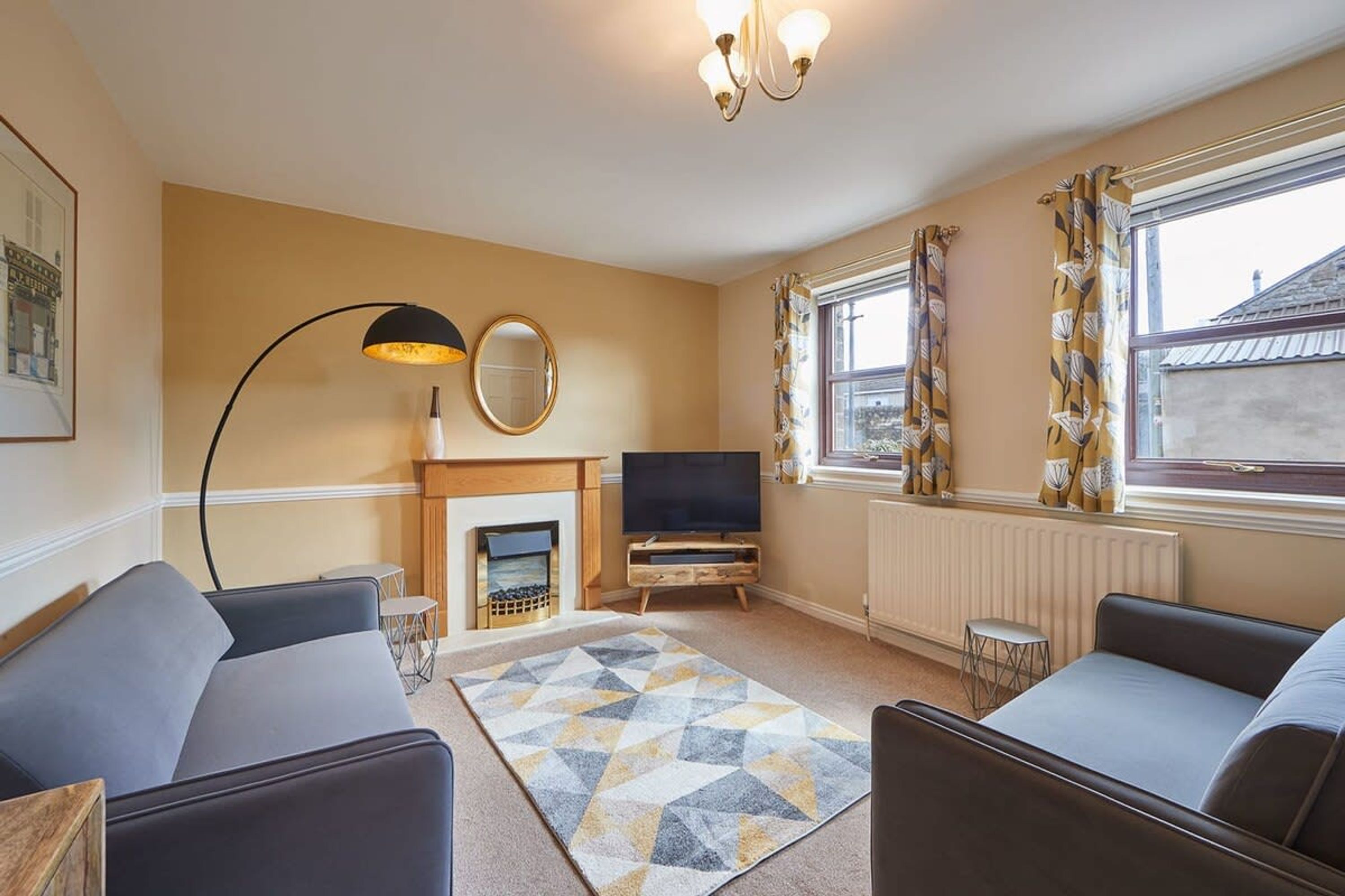 Host   Stay   Wood Street Cottage