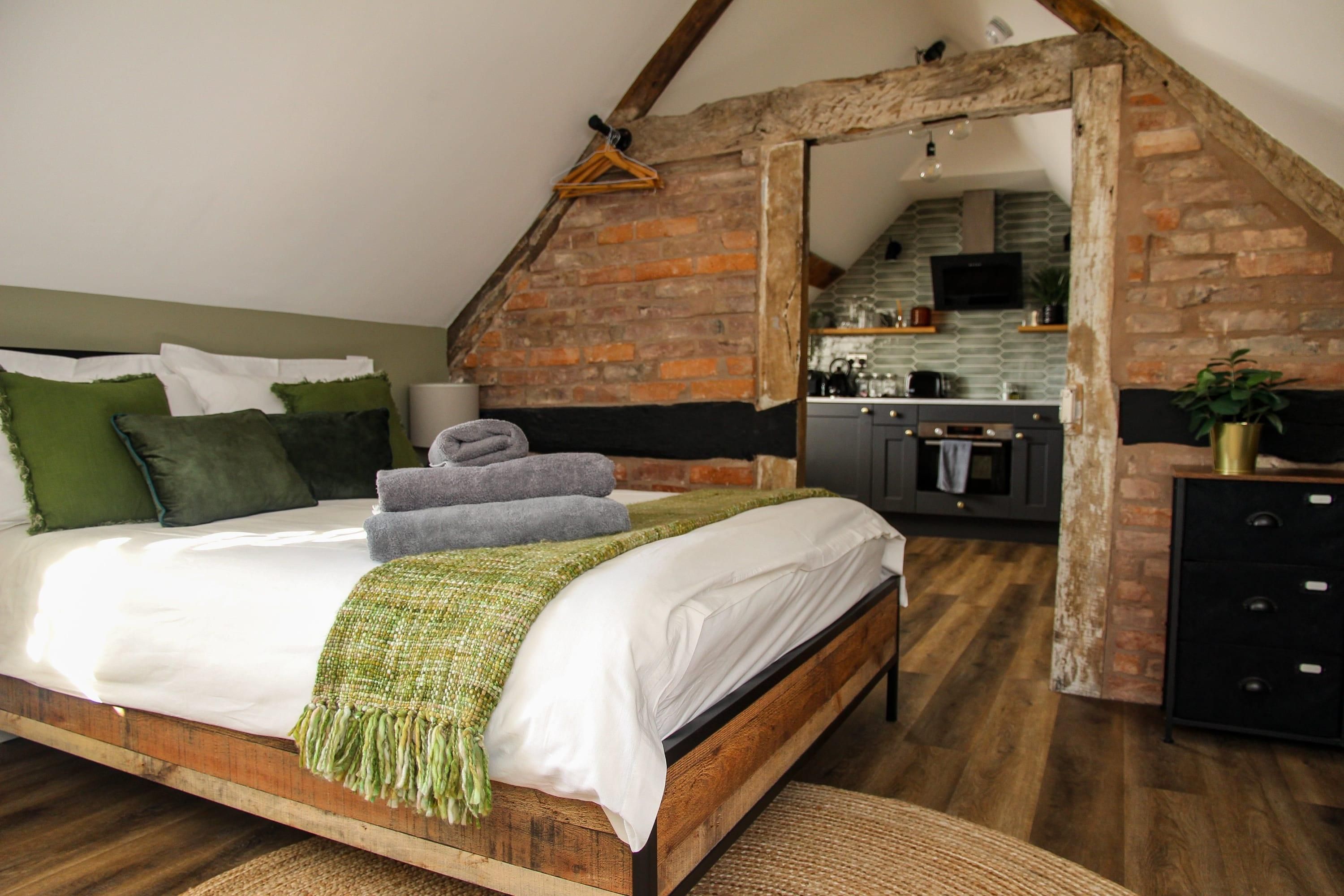 Malvern Hills Apartment