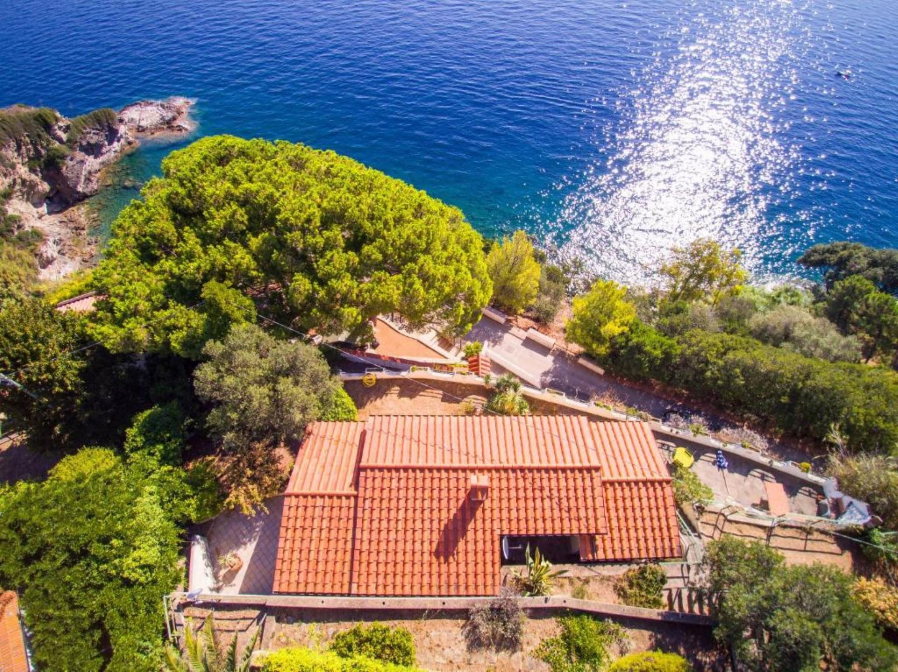 Miramare a pochi passi da Marina di Gennaro-MIRAMARE