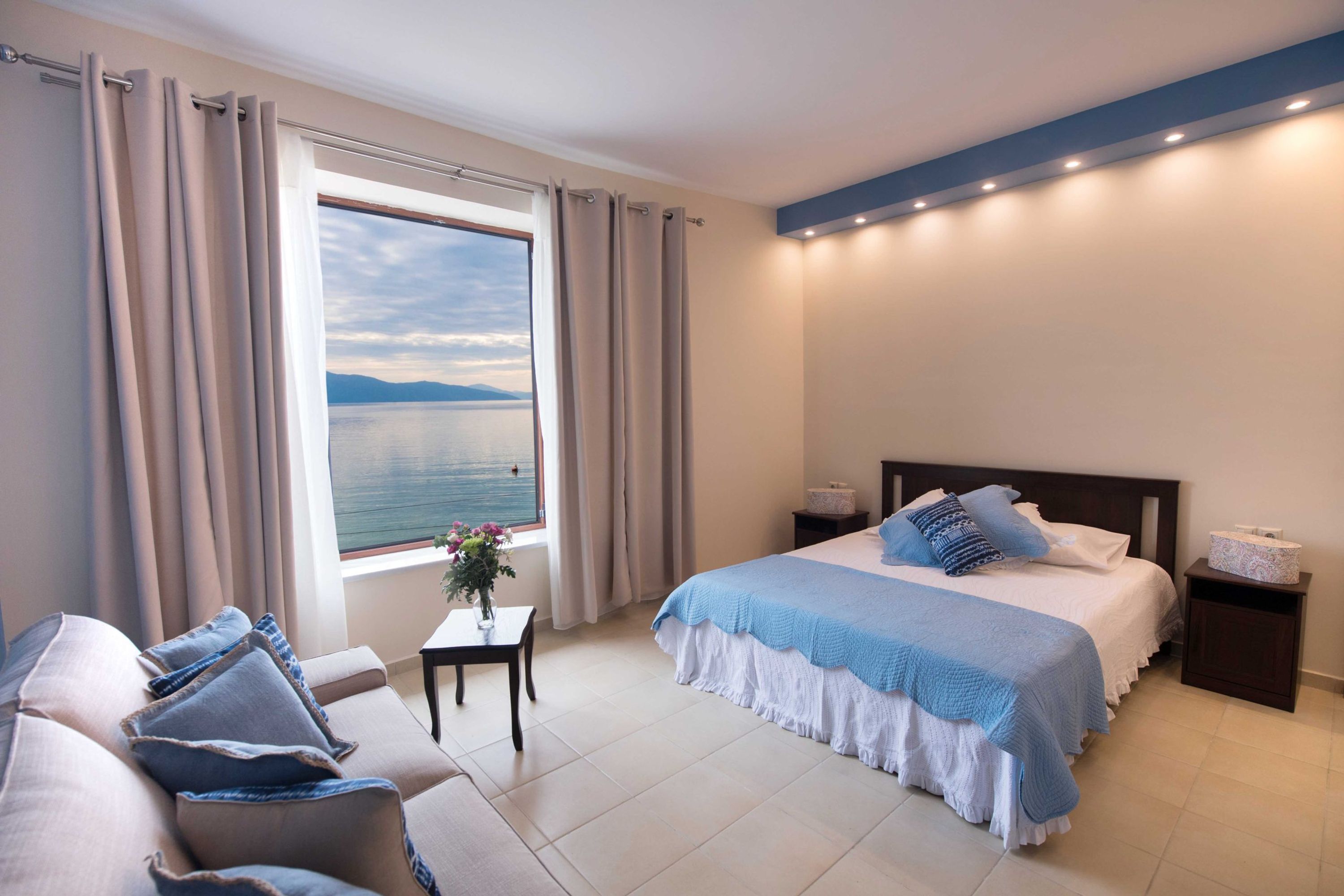 NV Blue Suite Nikiana Lefkada — AV Properties