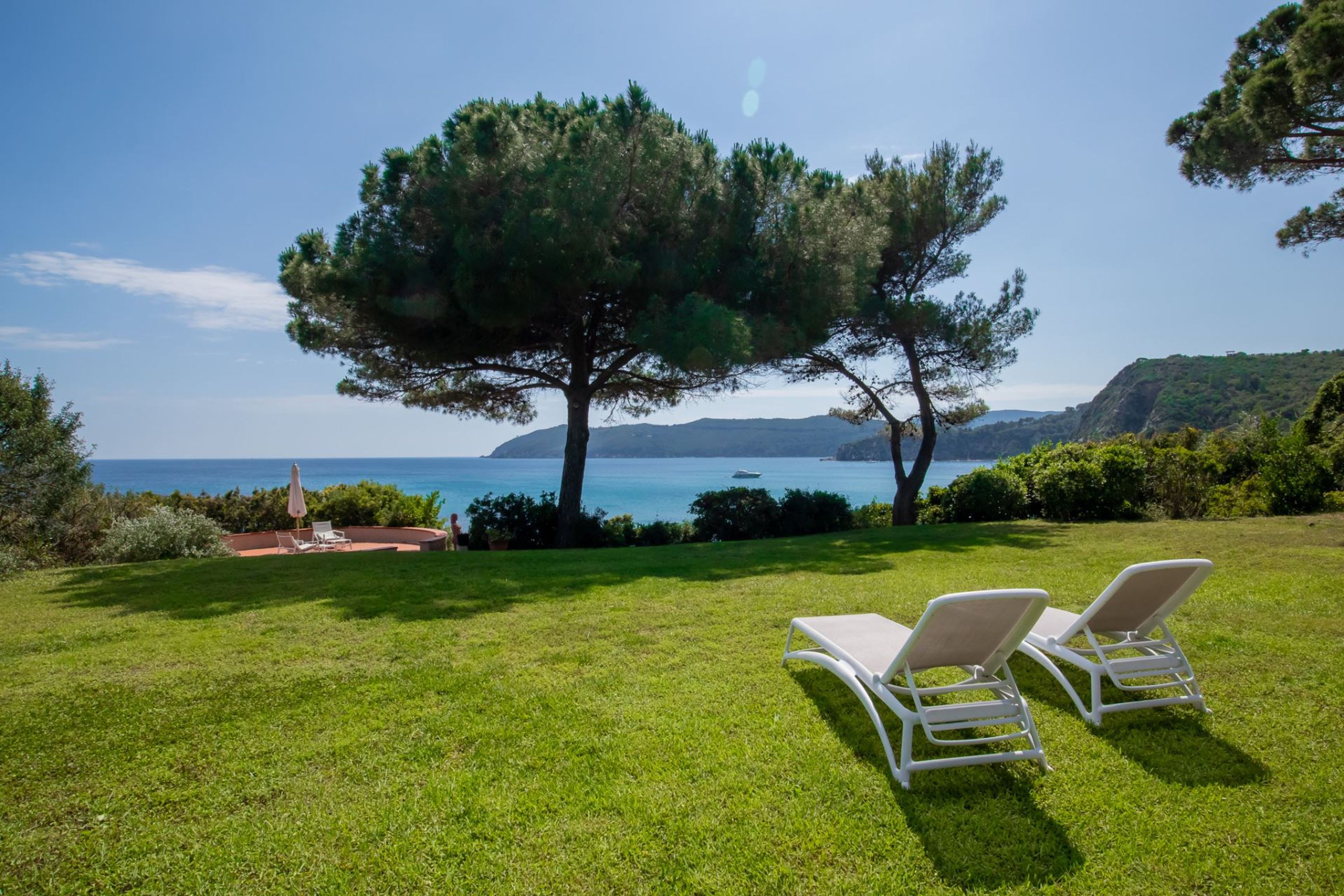 Villa con accesso privato al mare-Villa Norsi