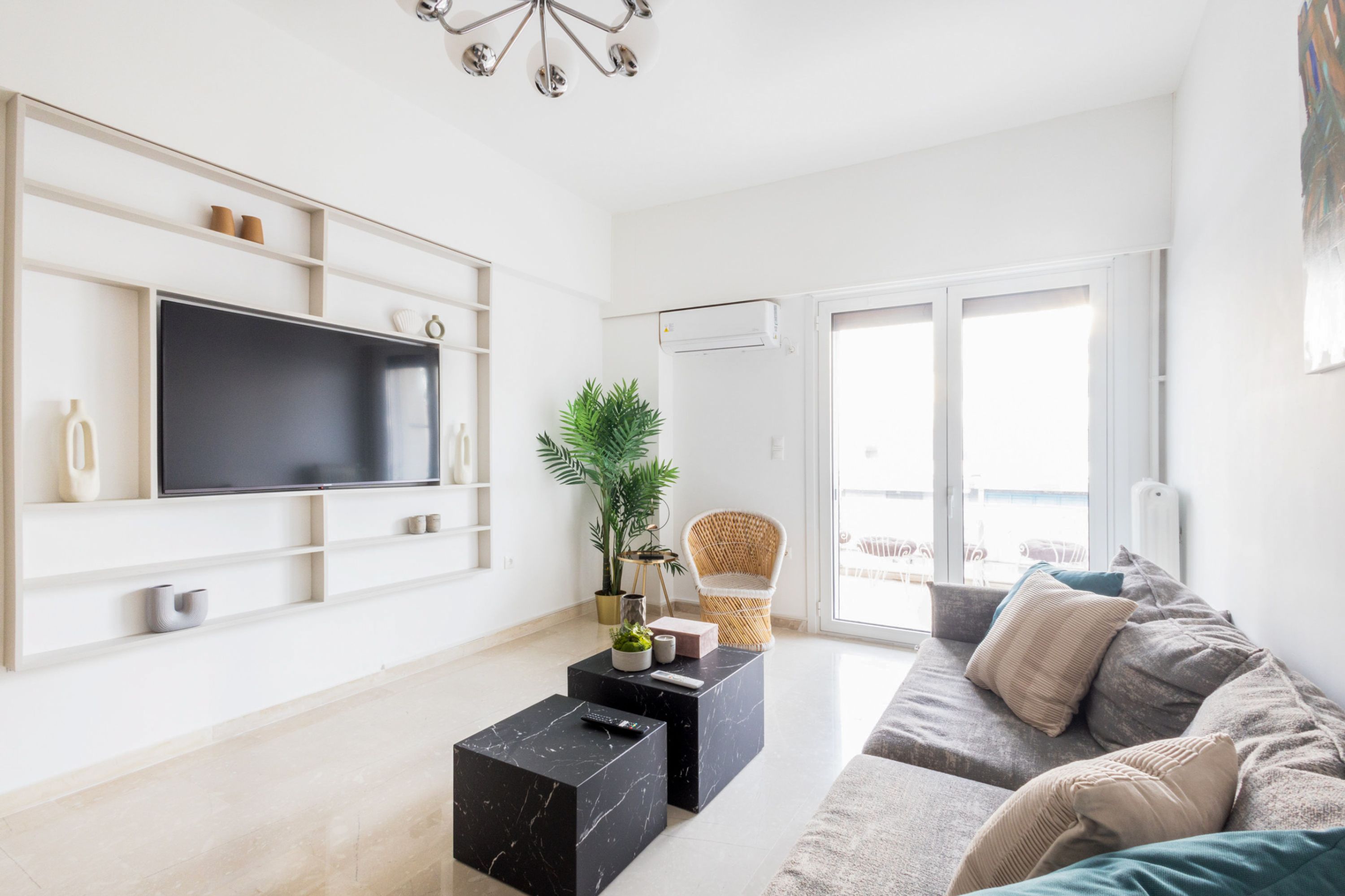 Charming Seaside Apartment | Elegant 2BR in Glyfada