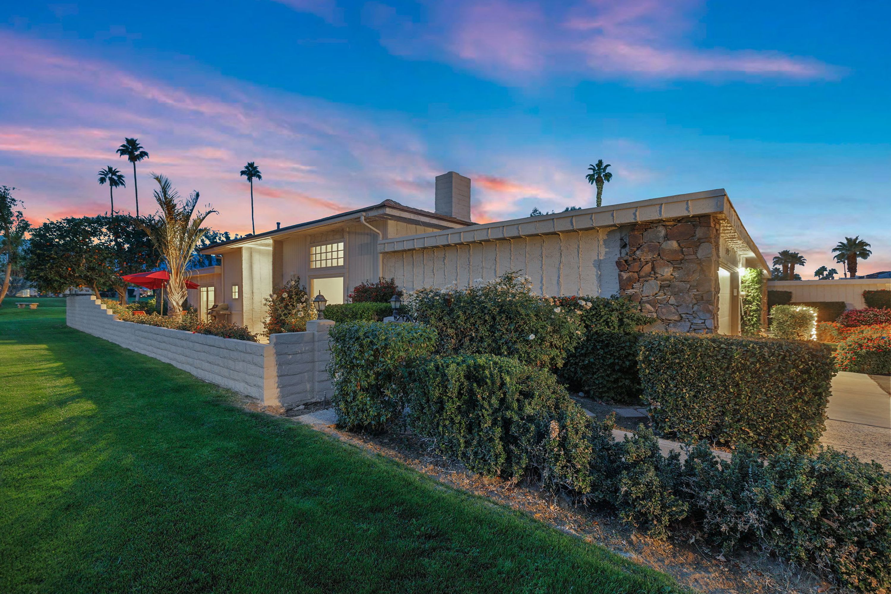 The Wells At Indian Wells - Free Golf Usage - California