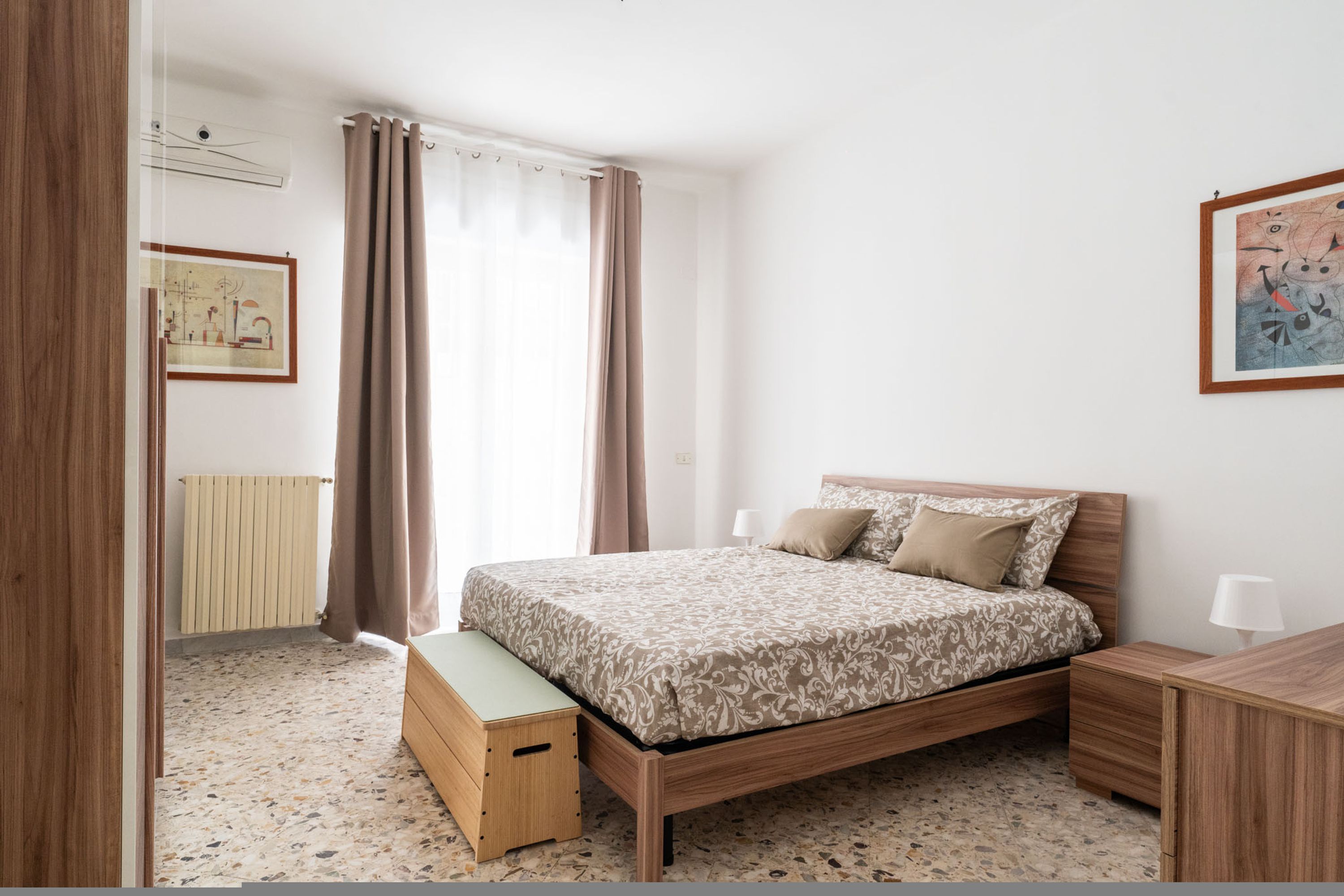 Bari Station Classic Apartment by Wonderful Italy