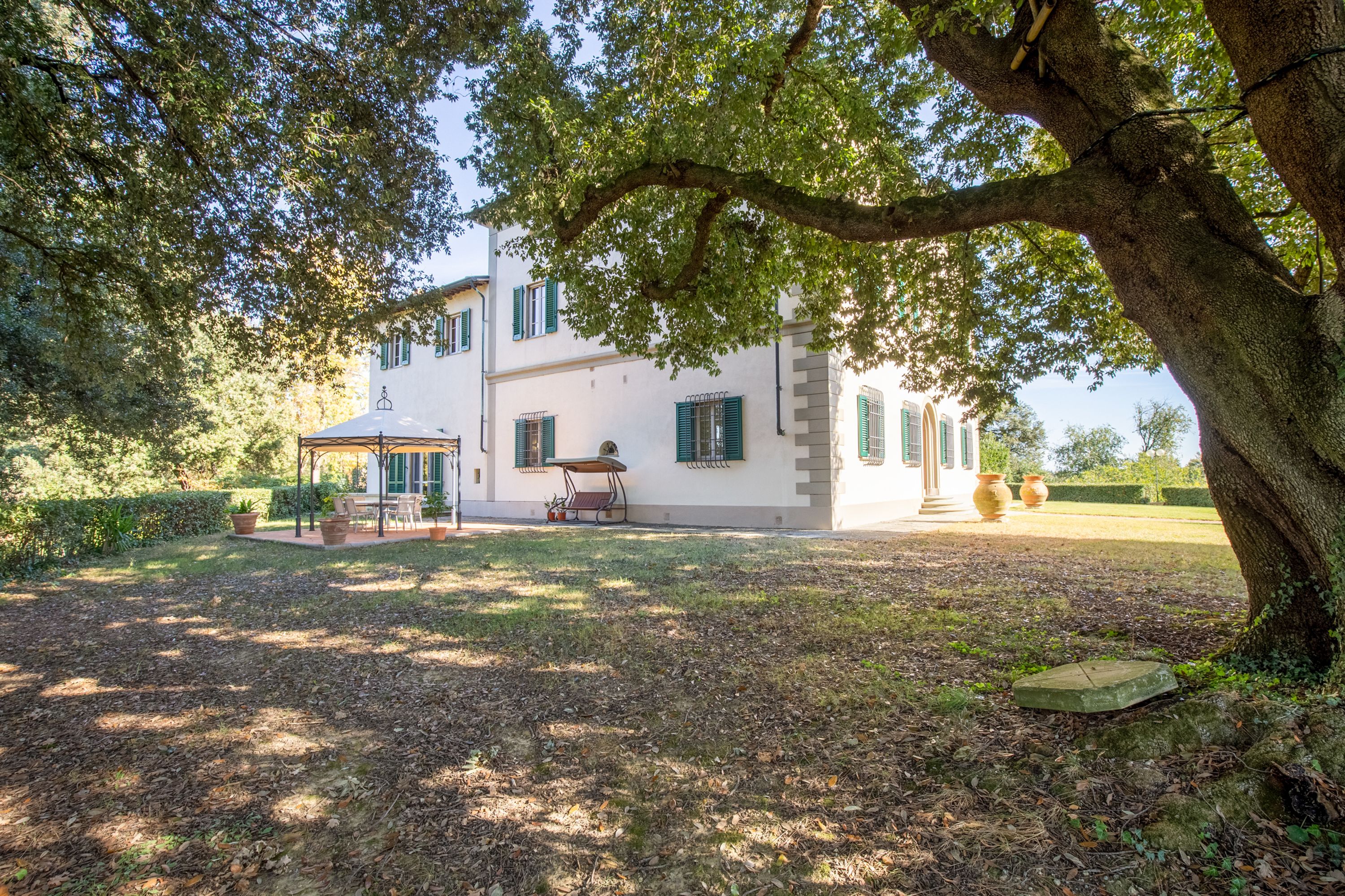 Eighteenth-century Tuscan Villa Tricolle