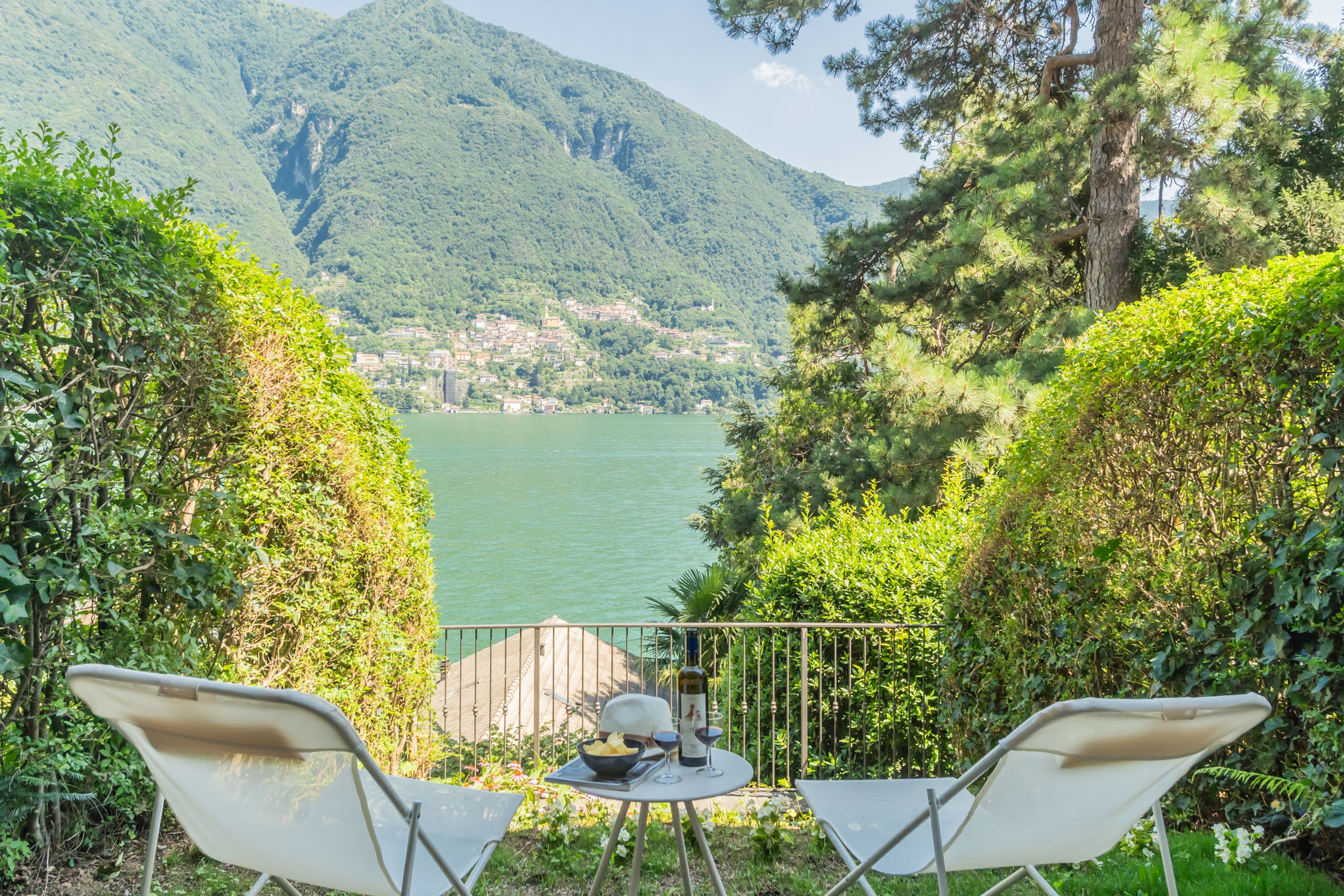 OC Lake Love in Laglio
