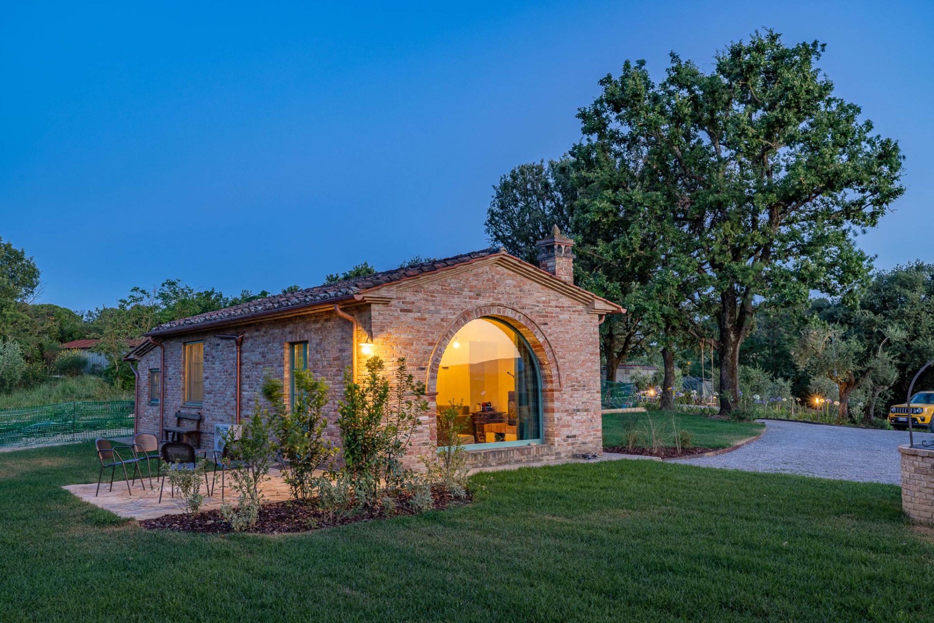 Podere Grotta Antica - Bellissimo casale immerso nella Val di Chiana-Il Fienile