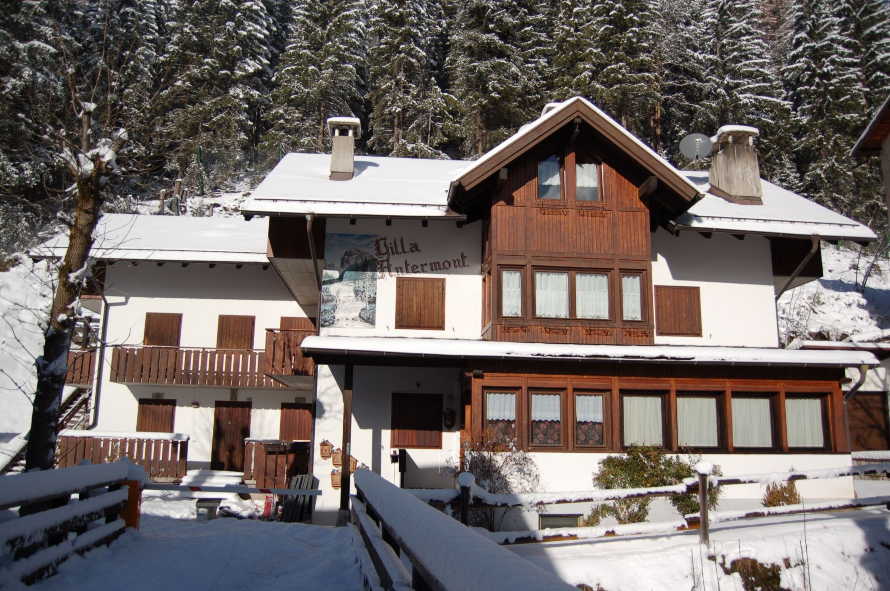 Villa Antermont Canazei-Villa Antermont