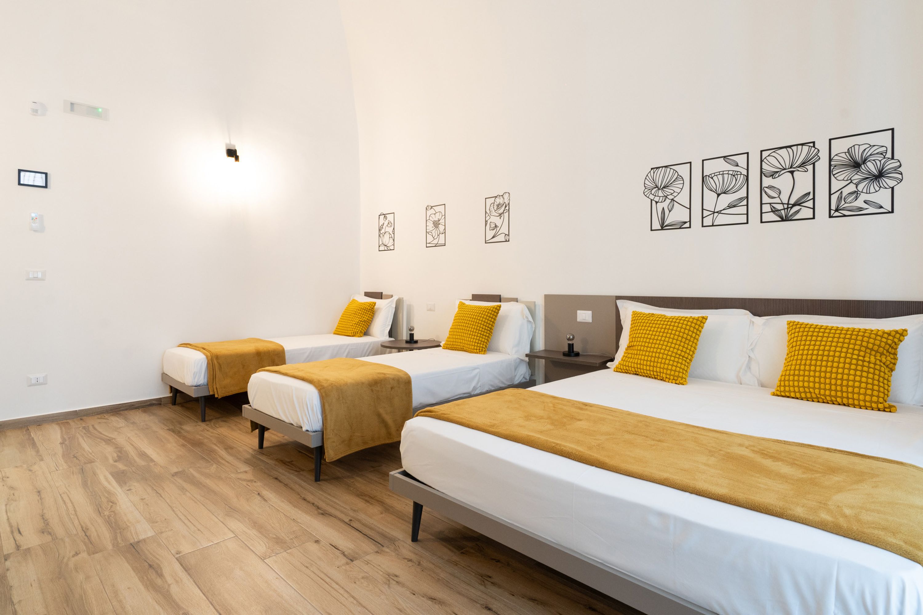 Nicolaus 204 - Brown Room by Wonderful Italy