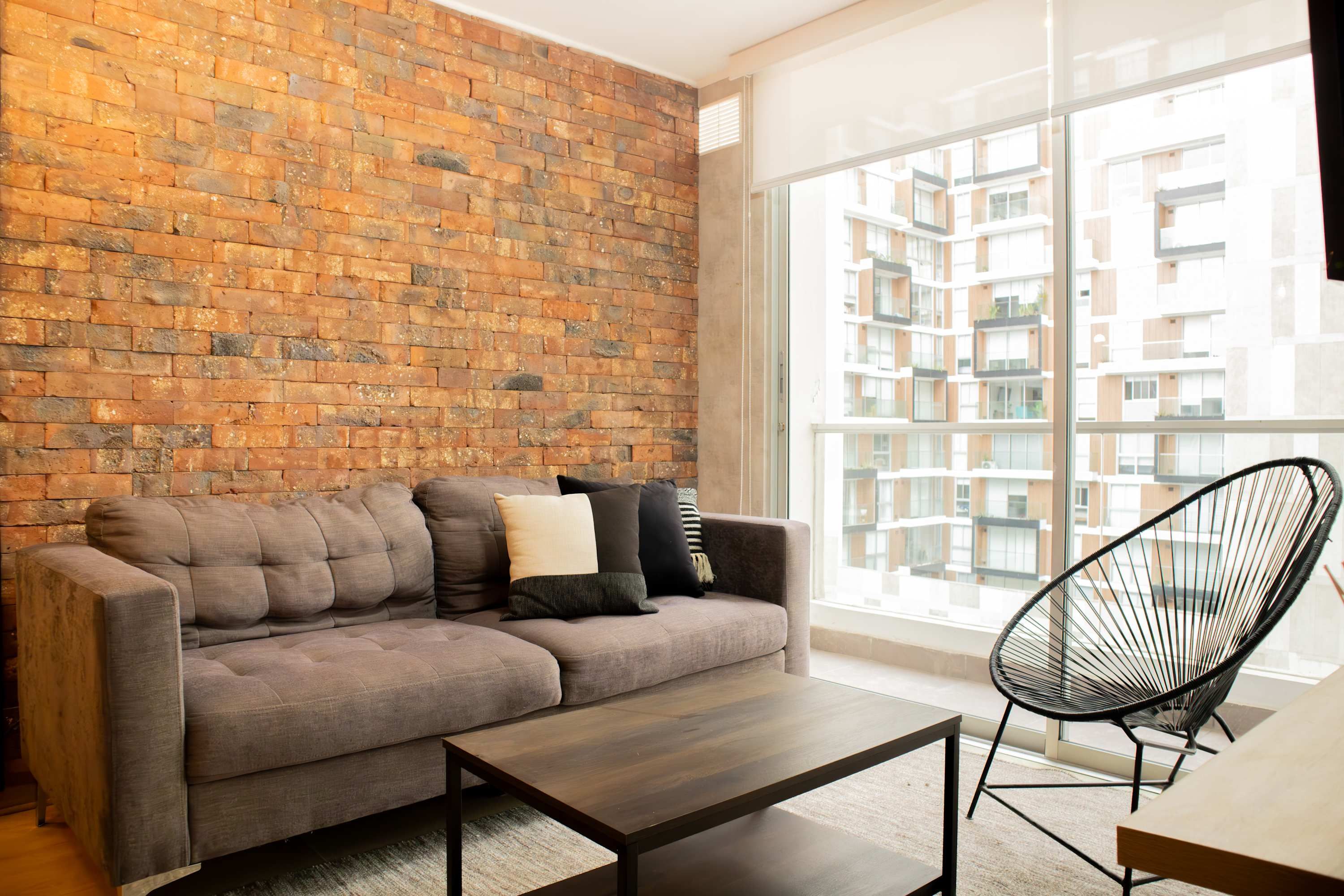 w    Bright 1BR w  Private Balcony in Barranco