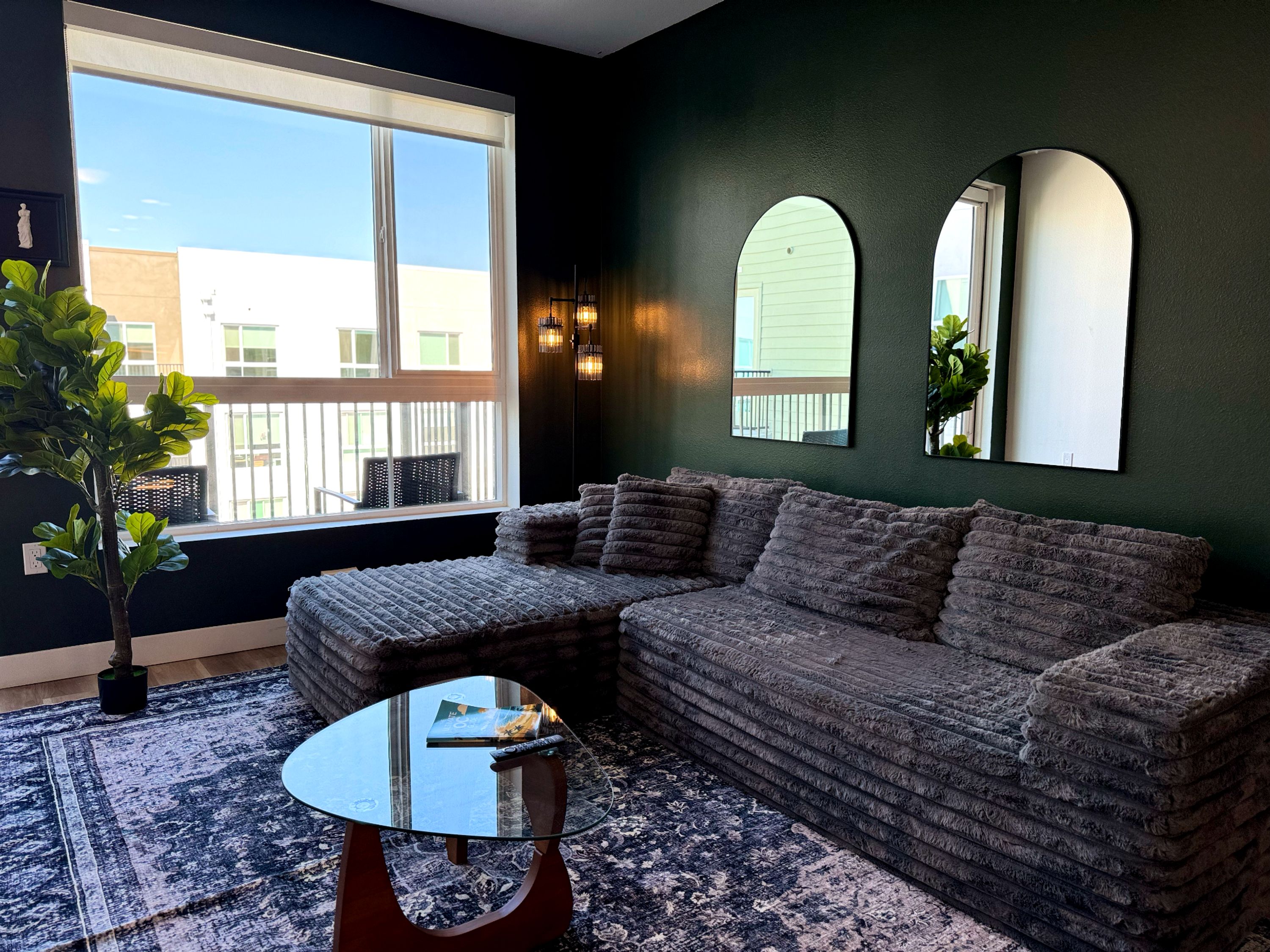 Elegant Escape 10 Min from Disneyland With Pool   GYM